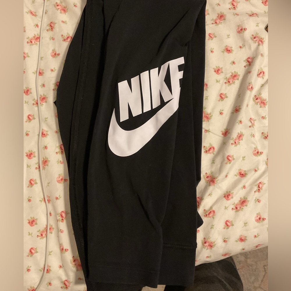 Nike leggings